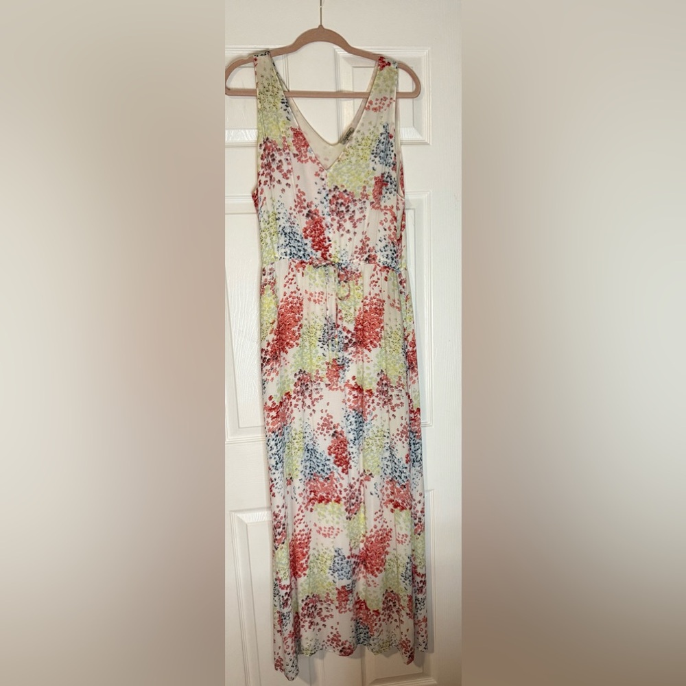 NWOT Lucky Brand Floral Print Dress with tie waist. Size x-large